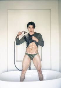Tan-bath แท่น ภัทรพล