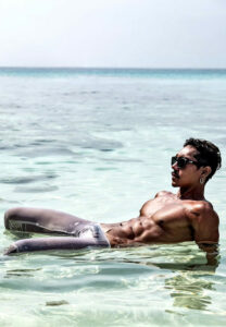 ฟลุ๊ค ธนพงษ์