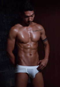 ฟลุ๊ค ธนพงษ์