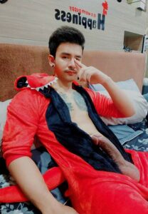 เบส ศิริศักดิ์